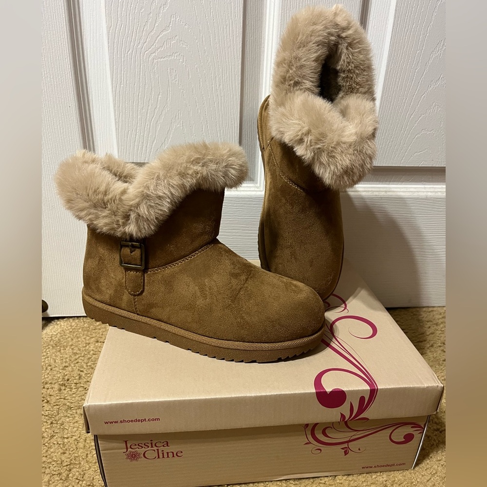 Women's Tan Fur-Lined Boots